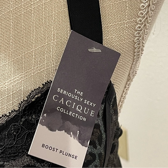 NWT Cacique Lane Bryant Deep Plunge‎ 38C - Picture 7 of 7